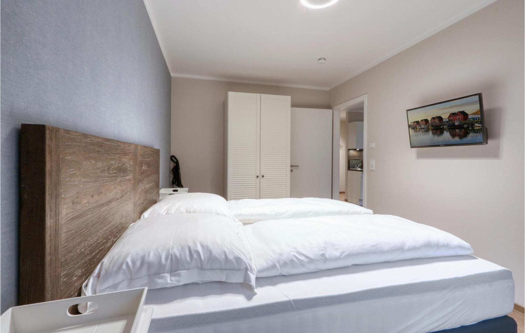 Nice apartment in Ostseebad Boltenhagen with 1 Bedrooms, Sauna&WiFi Buitenkant foto