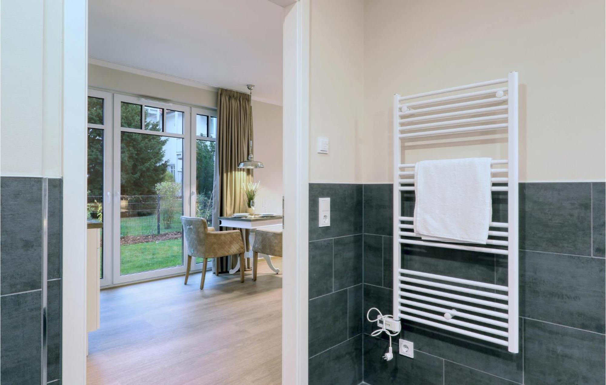 Nice apartment in Ostseebad Boltenhagen with 1 Bedrooms, Sauna&WiFi Buitenkant foto