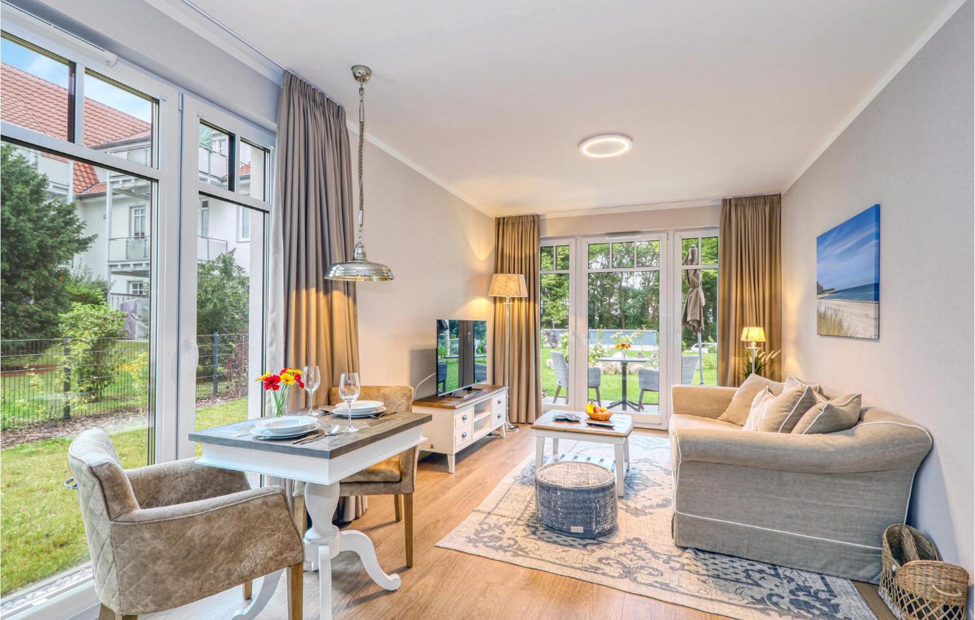 Nice apartment in Ostseebad Boltenhagen with 1 Bedrooms, Sauna&WiFi Buitenkant foto