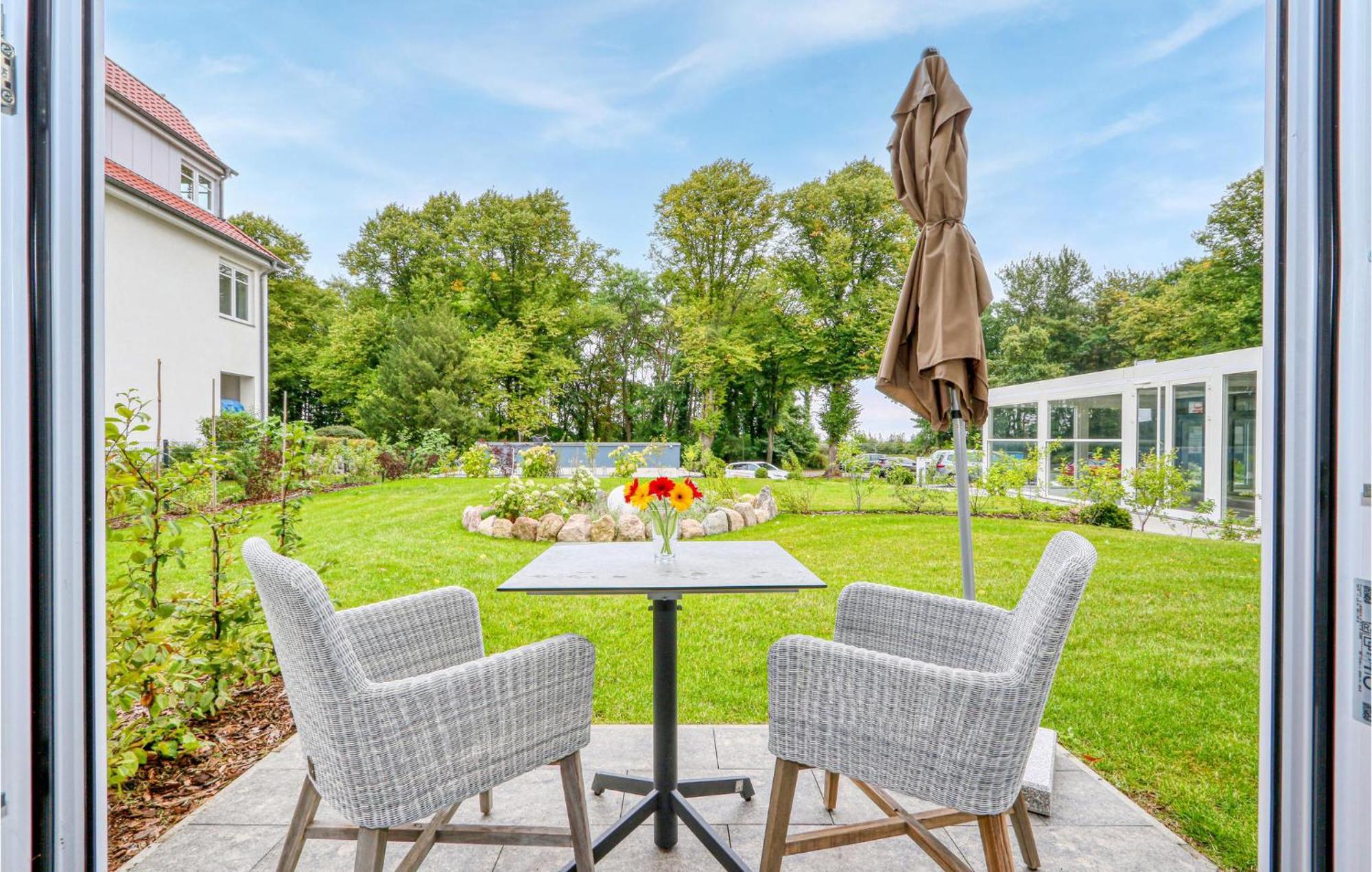 Nice apartment in Ostseebad Boltenhagen with 1 Bedrooms, Sauna&WiFi Buitenkant foto